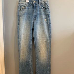 Mother inside crop step fray